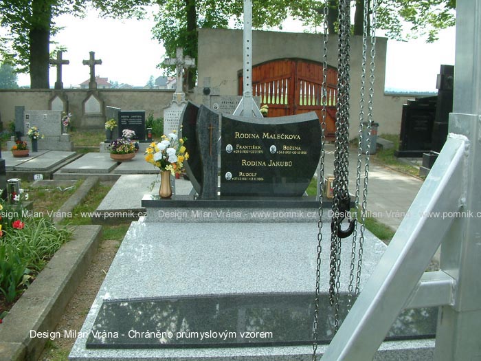 750 - Chráněno průmyslovým vzorem